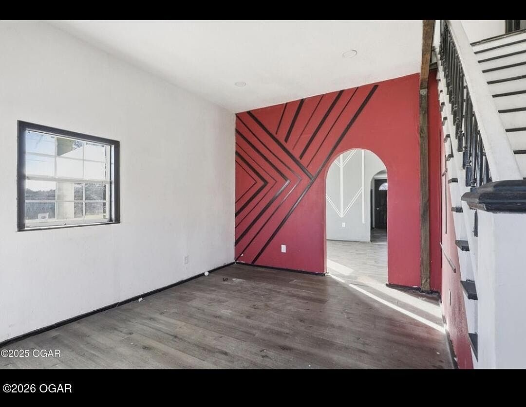 512 S Cox Ave Joplin, MO 64801 - Thumbnail 5