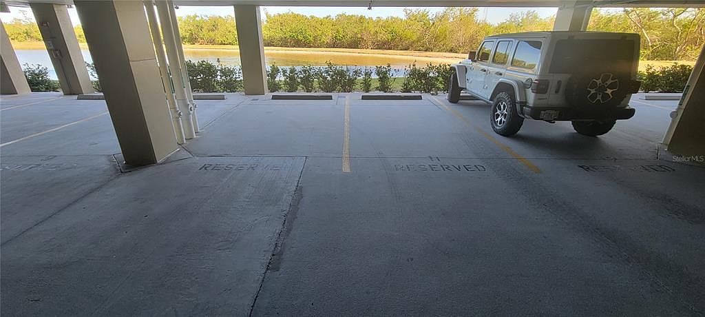 10851 Mangrove Cay Ln NE APT 1112 Saint Petersburg, FL 33716 - Thumbnail 5