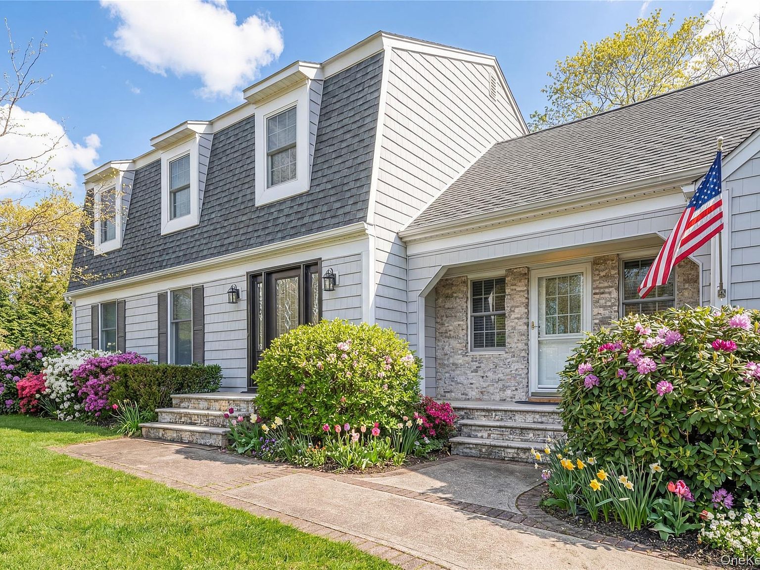 59 Linda Ln W Riverhead, NY 11901 - Thumbnail 5
