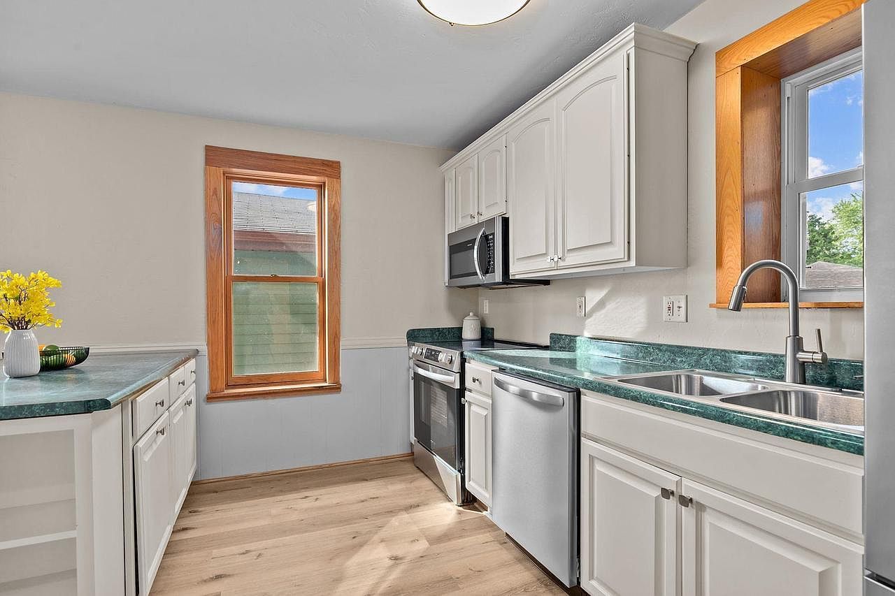 307 Prospect St Combined Locks, WI 54113 - Thumbnail 5