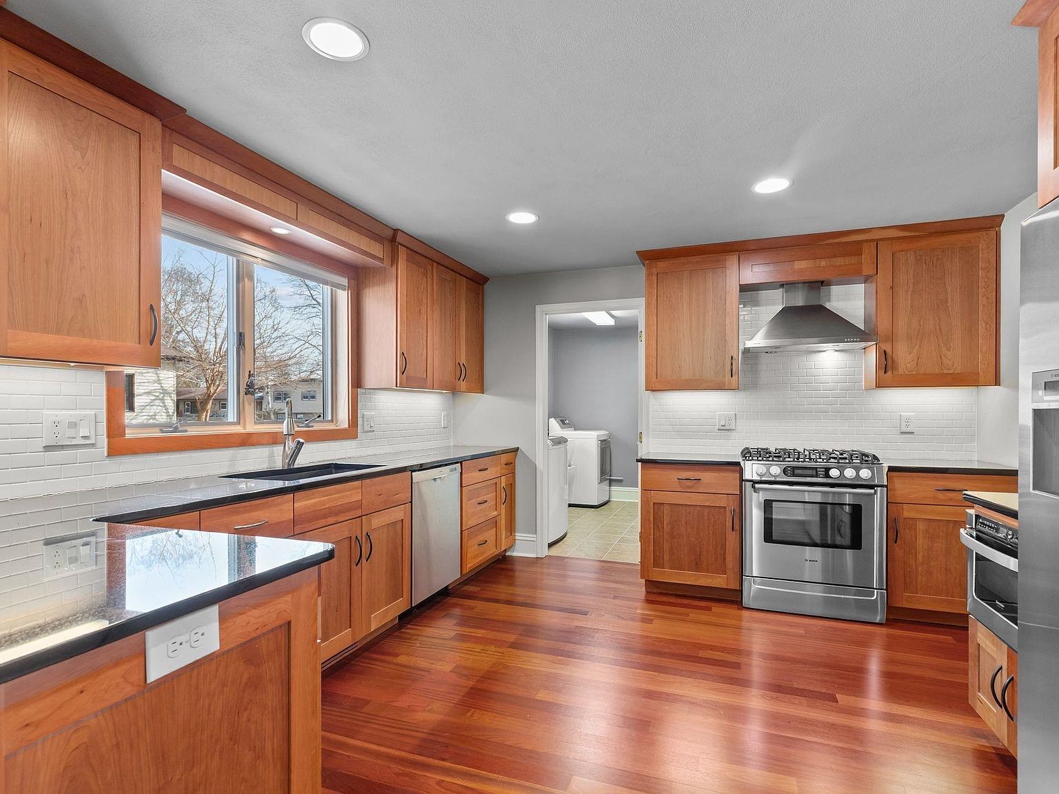 2134 Sunrise Dr Appleton, WI 54914 - Thumbnail 5