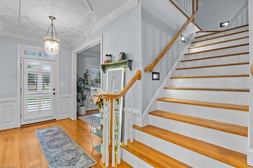 14 Checkerberry Sq Greensboro, NC 27455 - Thumbnail 5