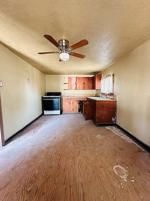 112 S Ash St Pecos, TX 79772 - Thumbnail 5