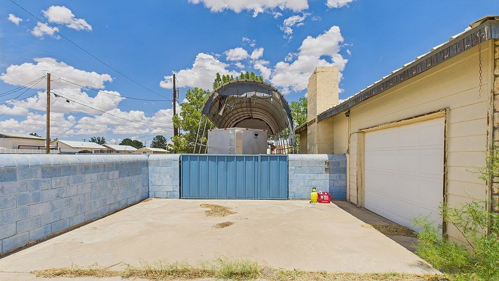 1201 W 8th St Pecos, TX 79772 - Thumbnail 5