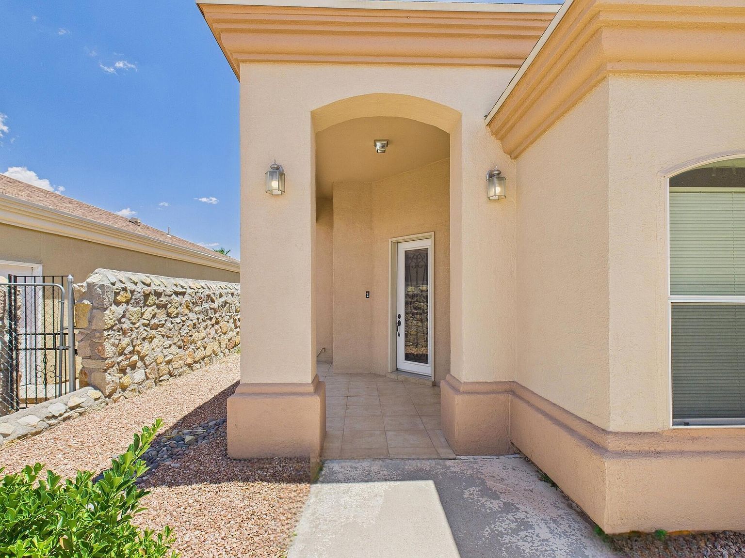 5544 Gustavo Madrid Ln El Paso, TX 79934 - Thumbnail 5