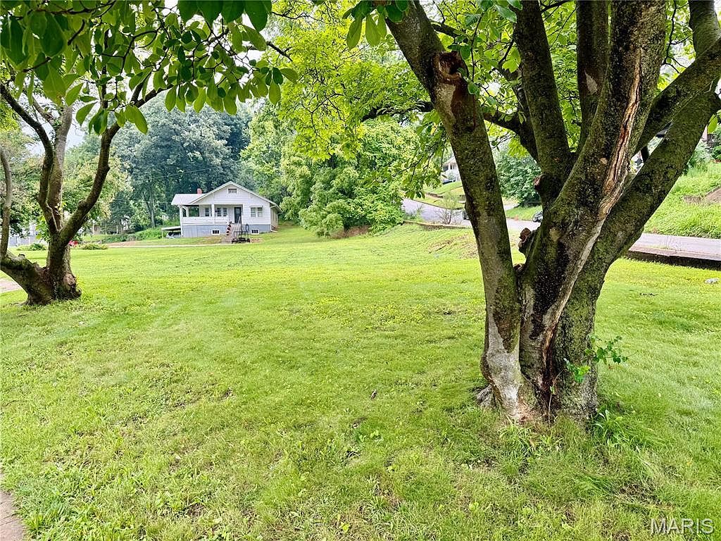 408 Grand Ave Hannibal, MO 63401 - Thumbnail 5