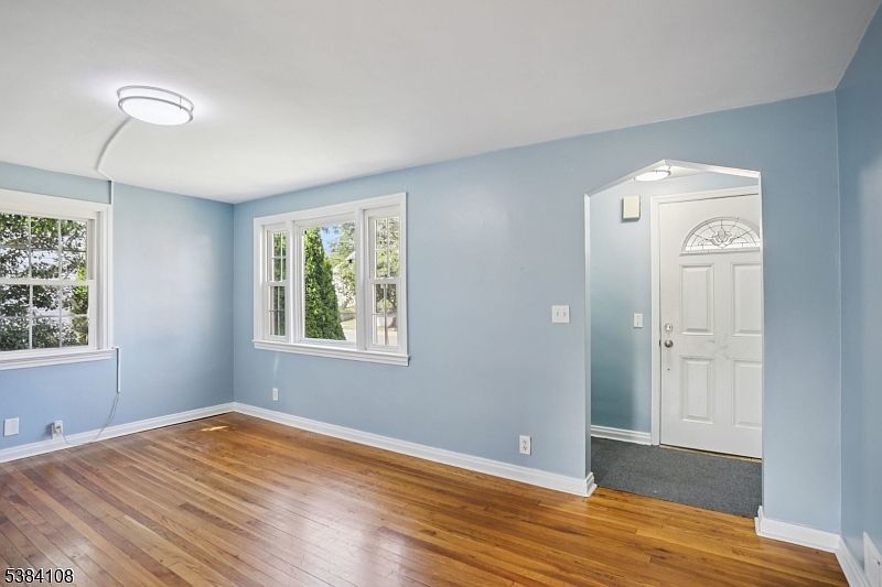 144 Bremond St Belleville, NJ 07109 - Thumbnail 5