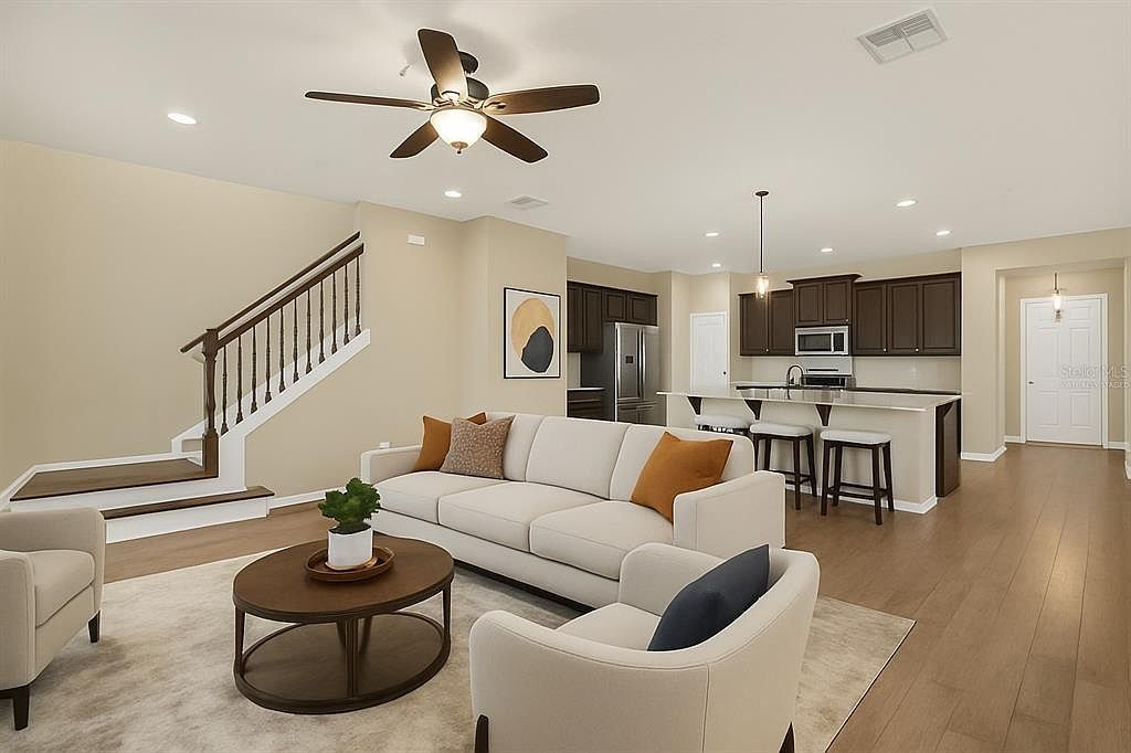 421 Merry Brook Cir Sanford, FL 32771 - Thumbnail 5