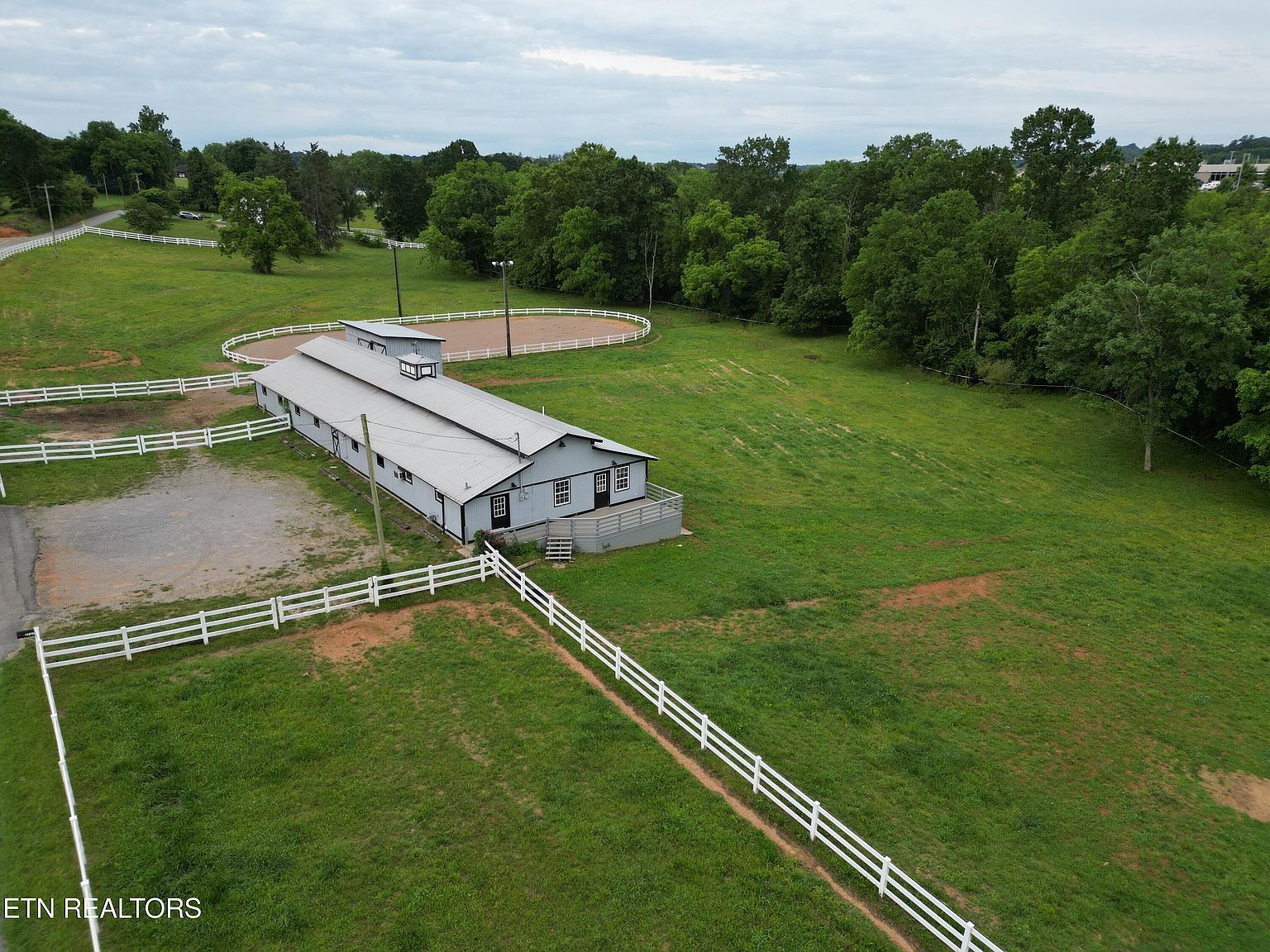 3287 Town Creek Rd W Lenoir City, TN 37771 - Thumbnail 5