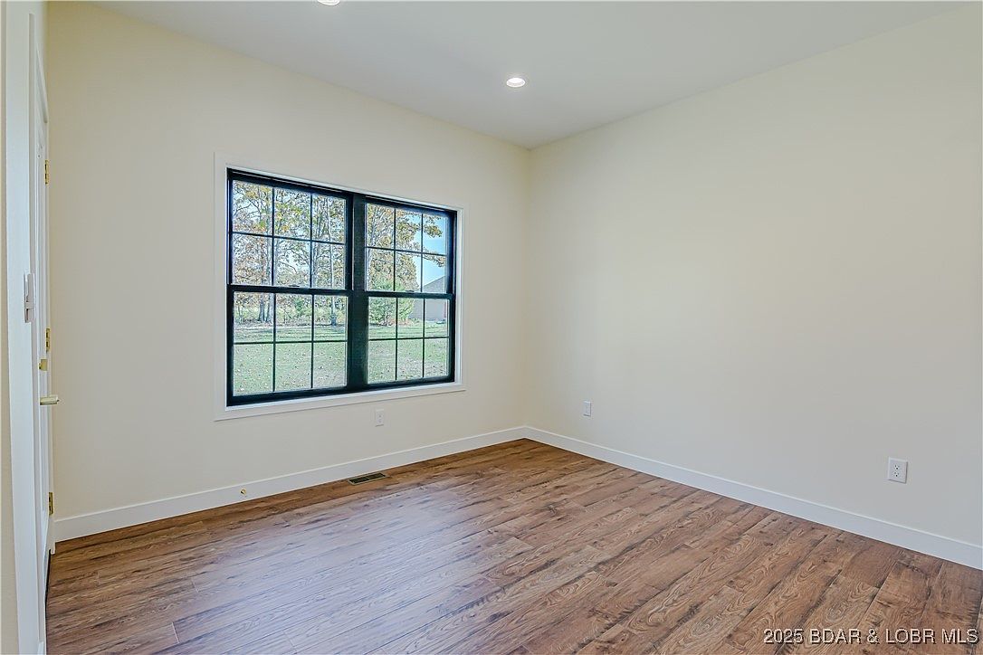 18 Lady Bug Ln Camdenton, MO 65020 - Thumbnail 5