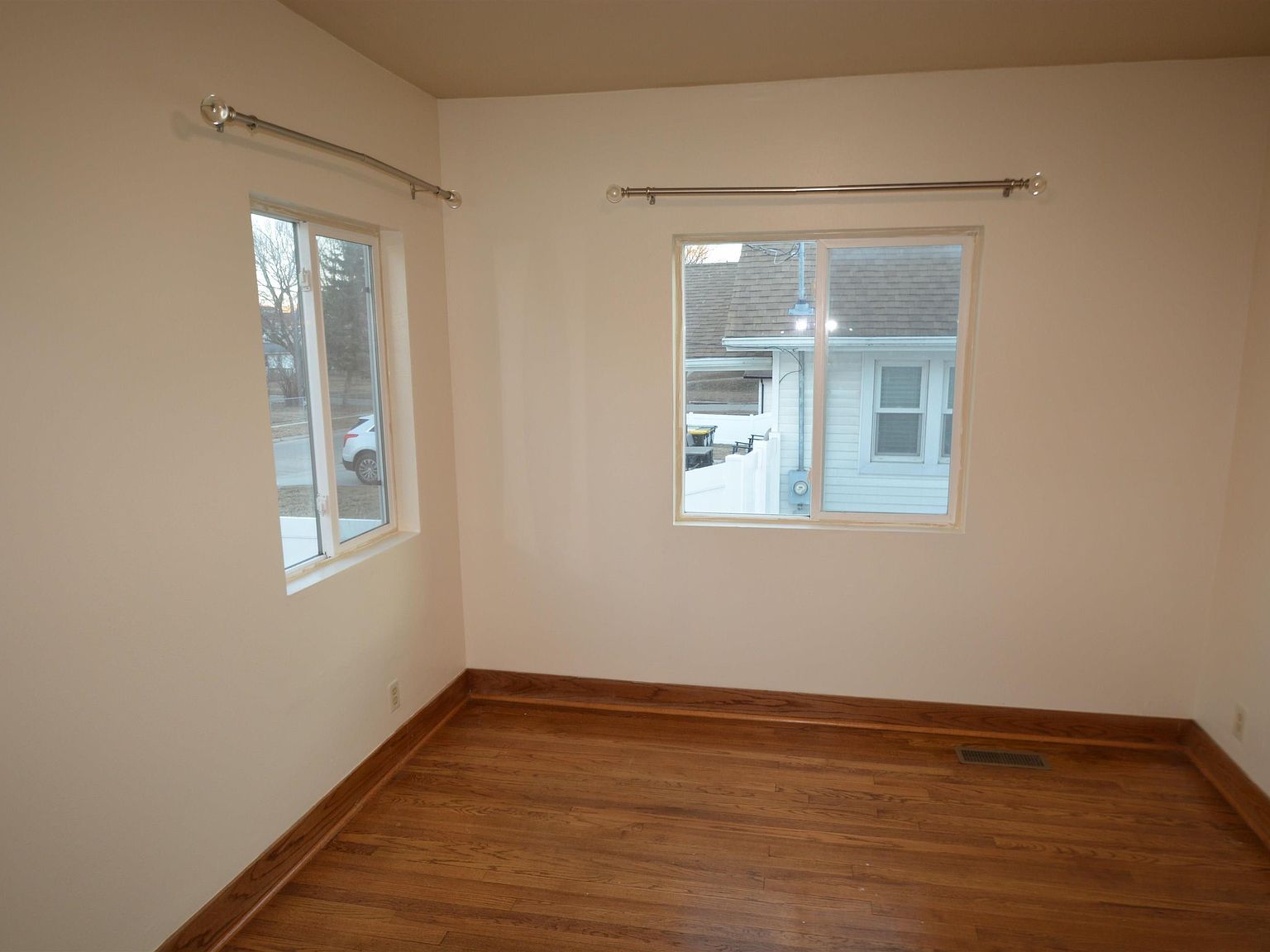 1721 S Hennepin St Sioux City, IA 51106 - Thumbnail 5