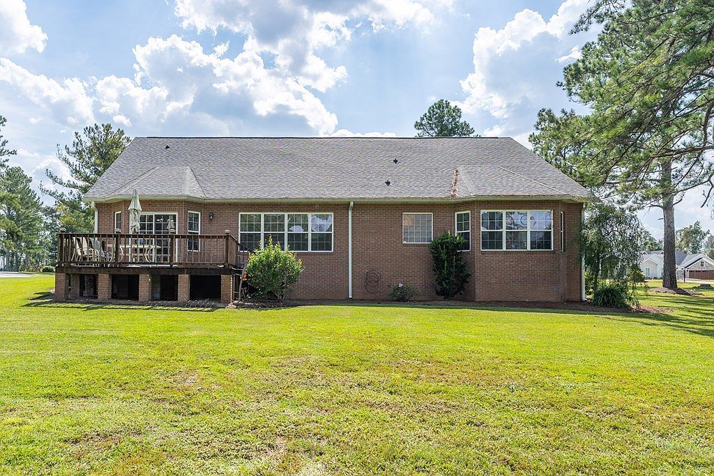 525 Drake Dr Douglas, GA 31535 - Thumbnail 5