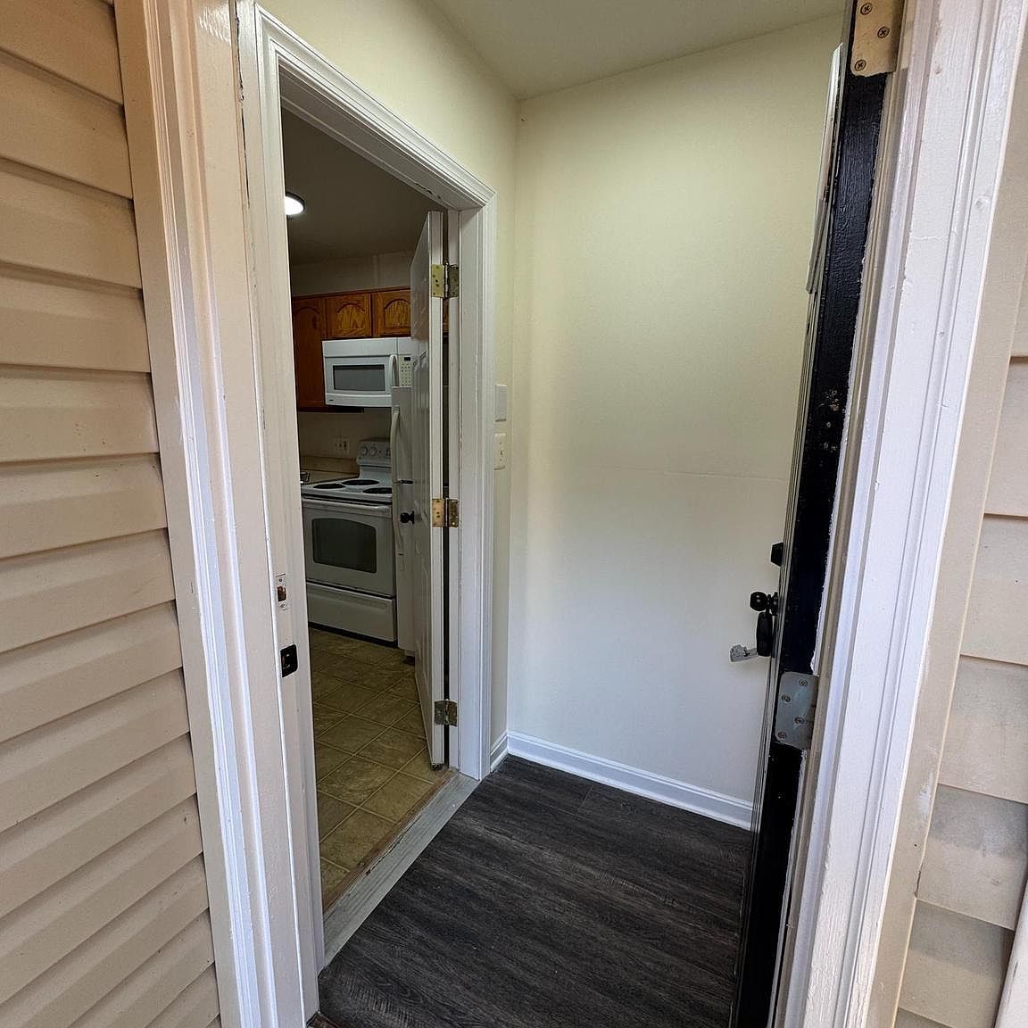 241 & 243 Cambridge St Fredericksburg, VA 22405 - Thumbnail 5