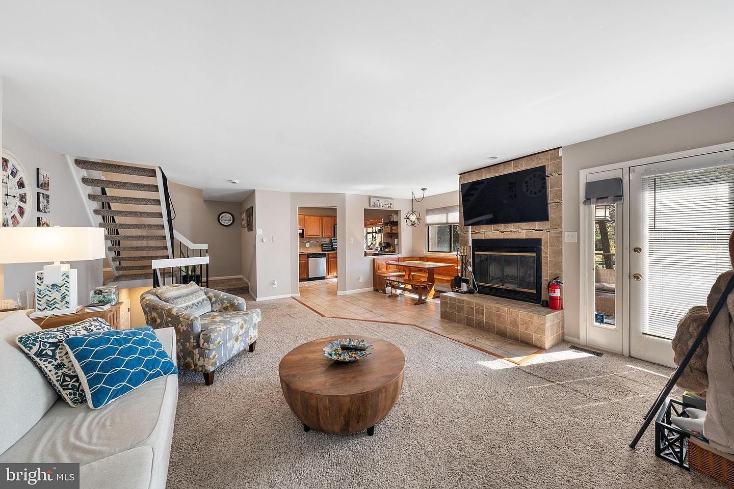 213 Augusta Cir Mount Laurel, NJ 08054 - Thumbnail 5