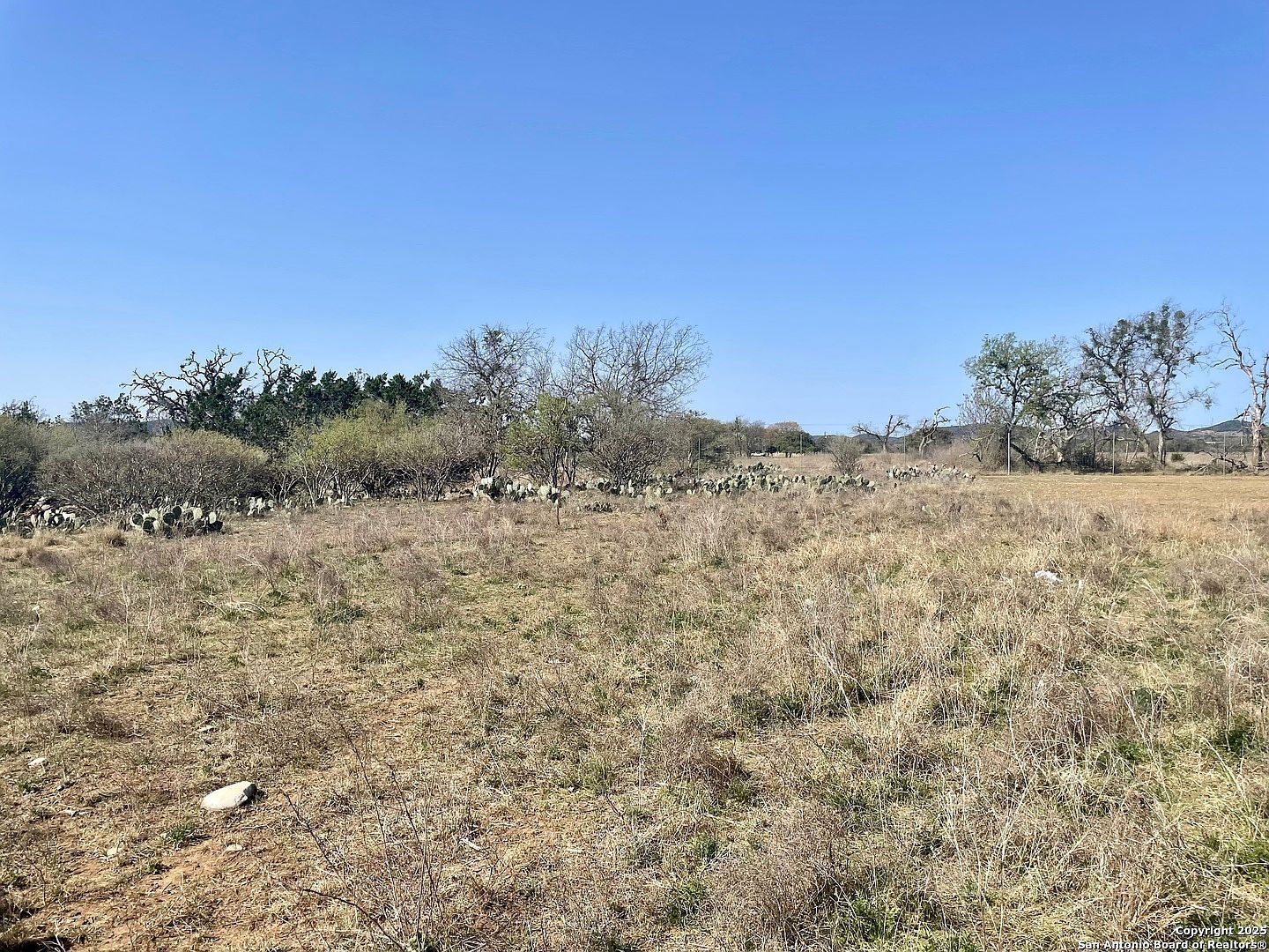 N/a Brown Saddle 22 LOT 22 & 23-23 Bandera, TX 78003 - Thumbnail 5