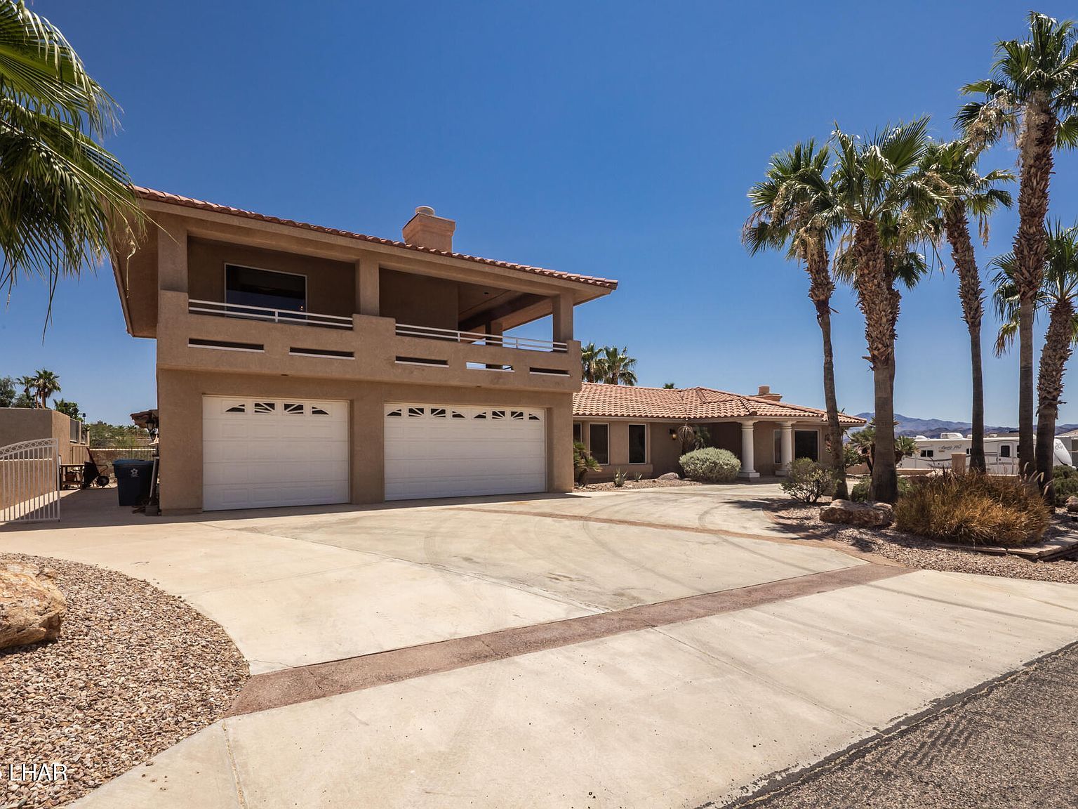 2410 Demaret Dr Lake Havasu City, AZ 86406 - Thumbnail 5