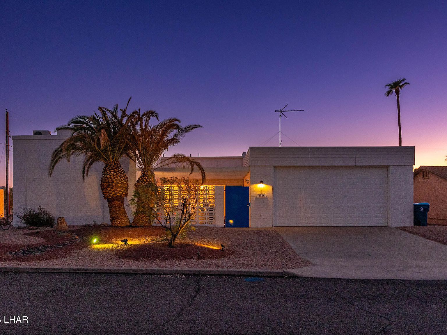 2906 Castaway Dr Lake Havasu City, AZ 86406 - Thumbnail 5