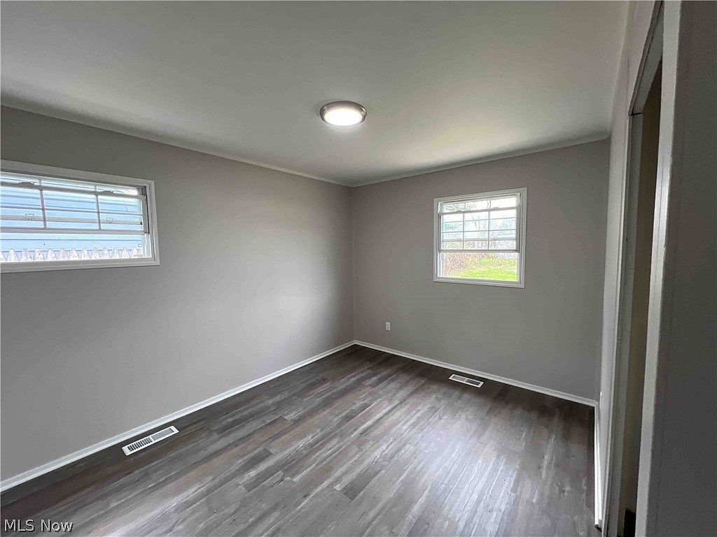 4144 Riverside Dr Lorain, OH 44055 - Thumbnail 5