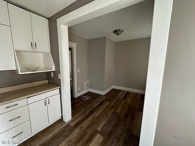 499 E 124th St Cleveland, OH 44108 - Thumbnail 5