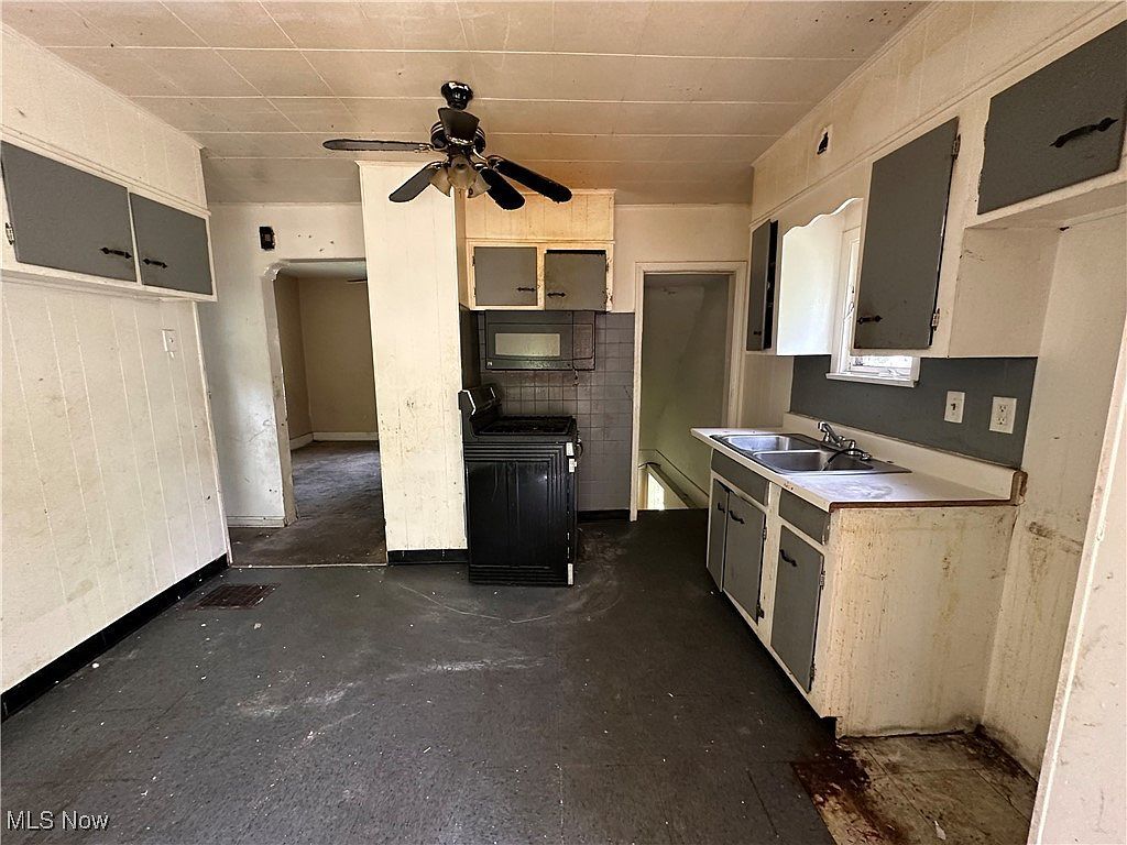 13302 Durkee Ave Cleveland, OH 44105 - Thumbnail 5