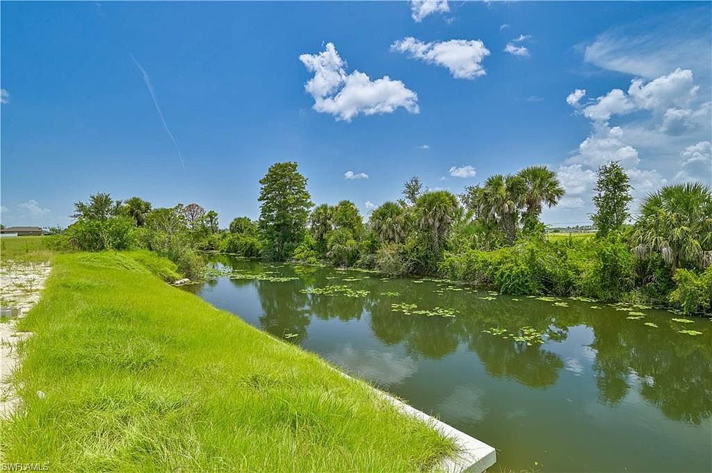 4324 NE 14th Ave Cape Coral, FL 33909 - Thumbnail 5