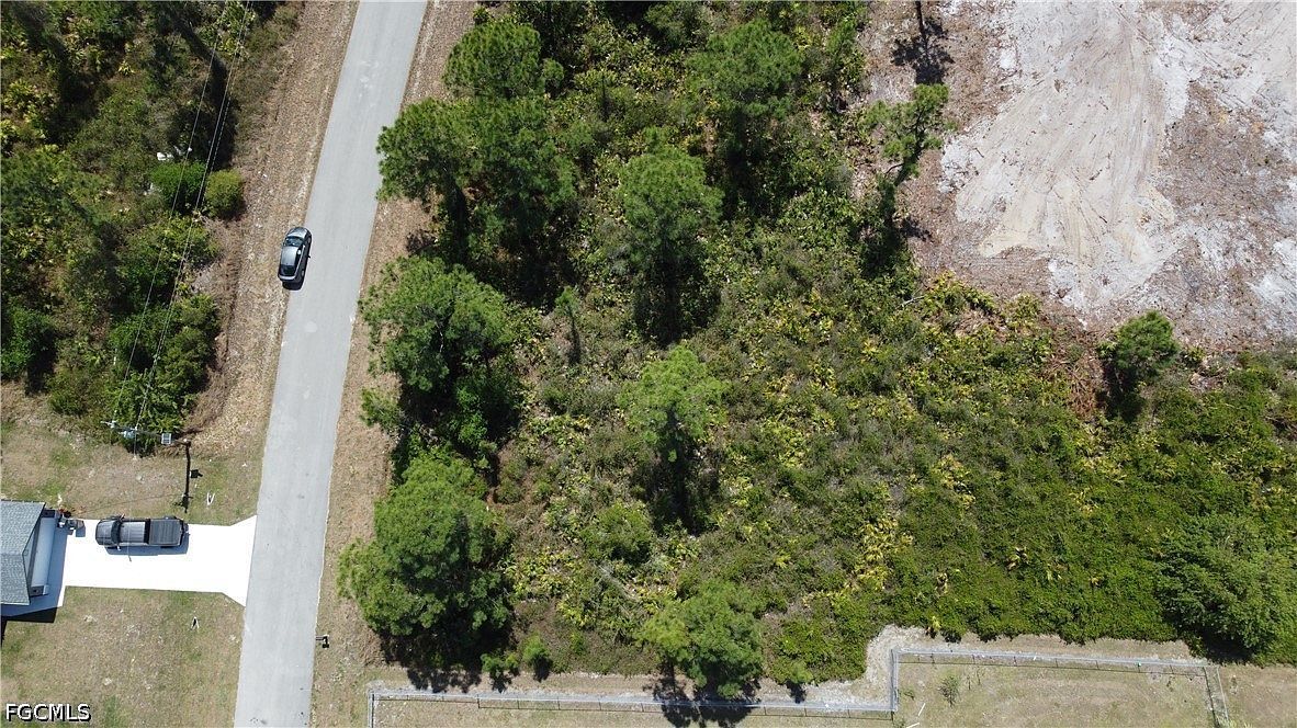 312 Hermosa Ave Lehigh Acres, FL 33974 - Thumbnail 5