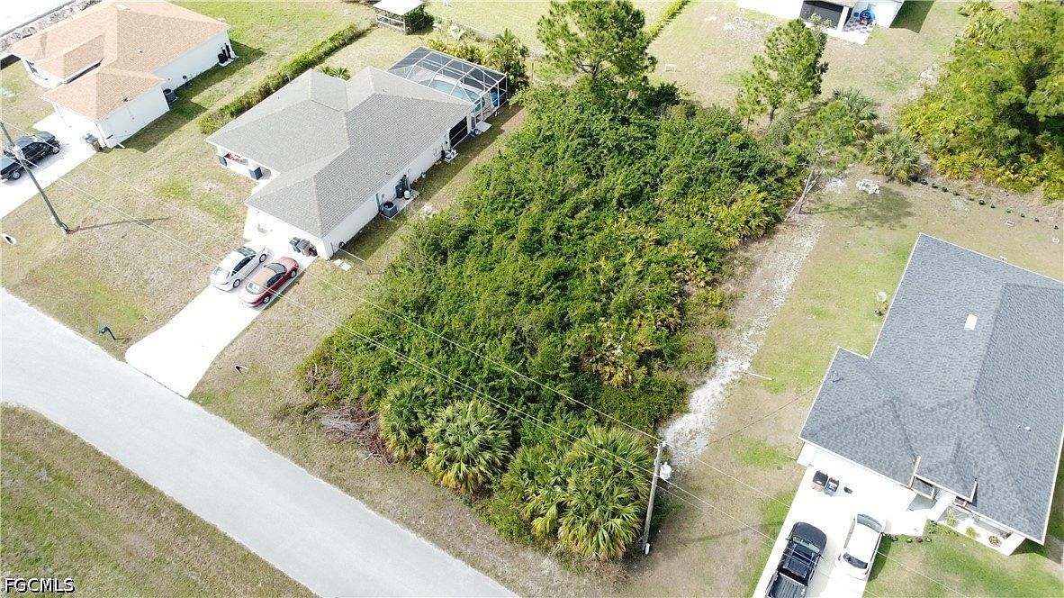 3304 61st St W Lehigh Acres, FL 33971 - Thumbnail 5