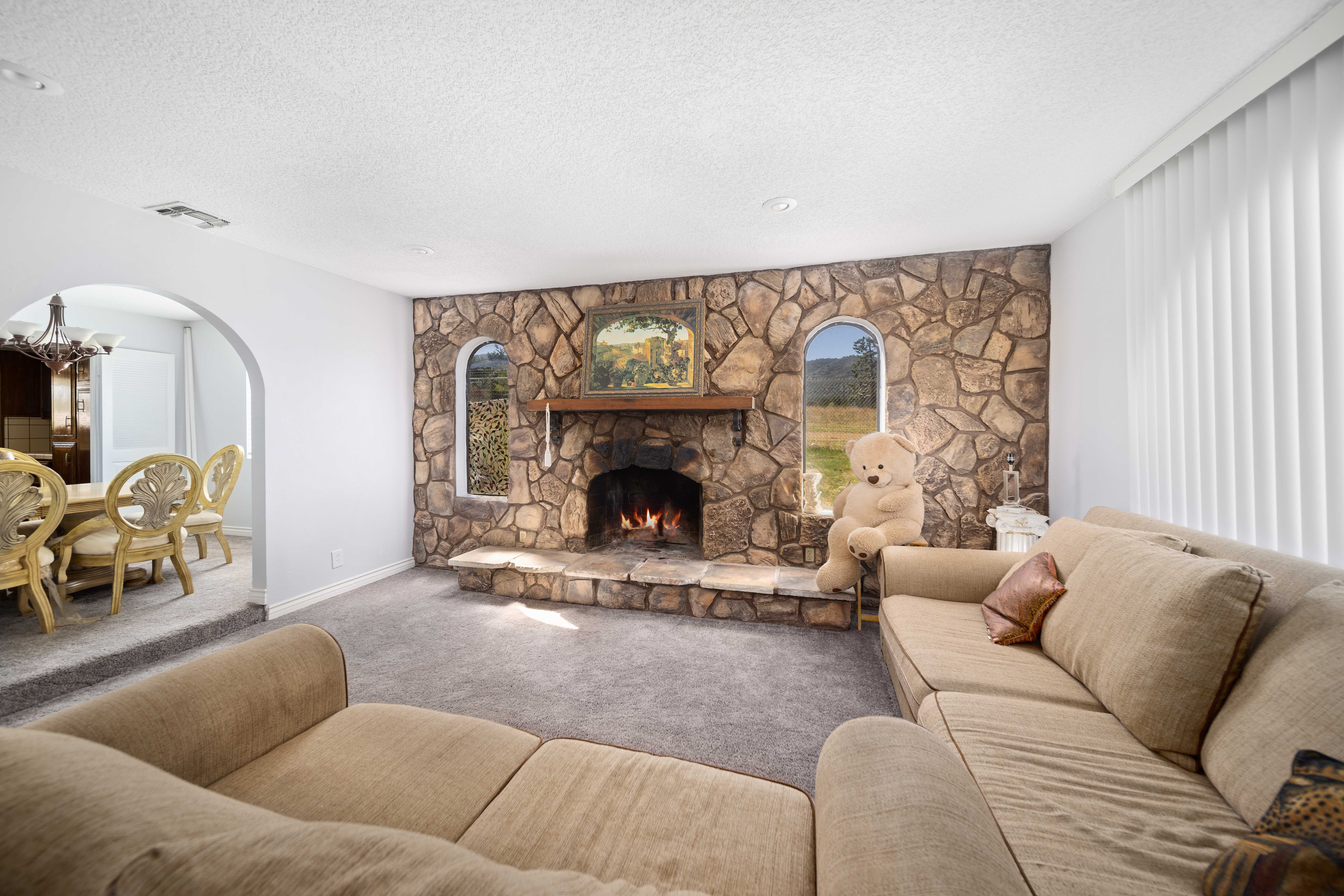 20148 Backes Lane, Tehachapi, CA, USA, 93561 - Thumbnail 5