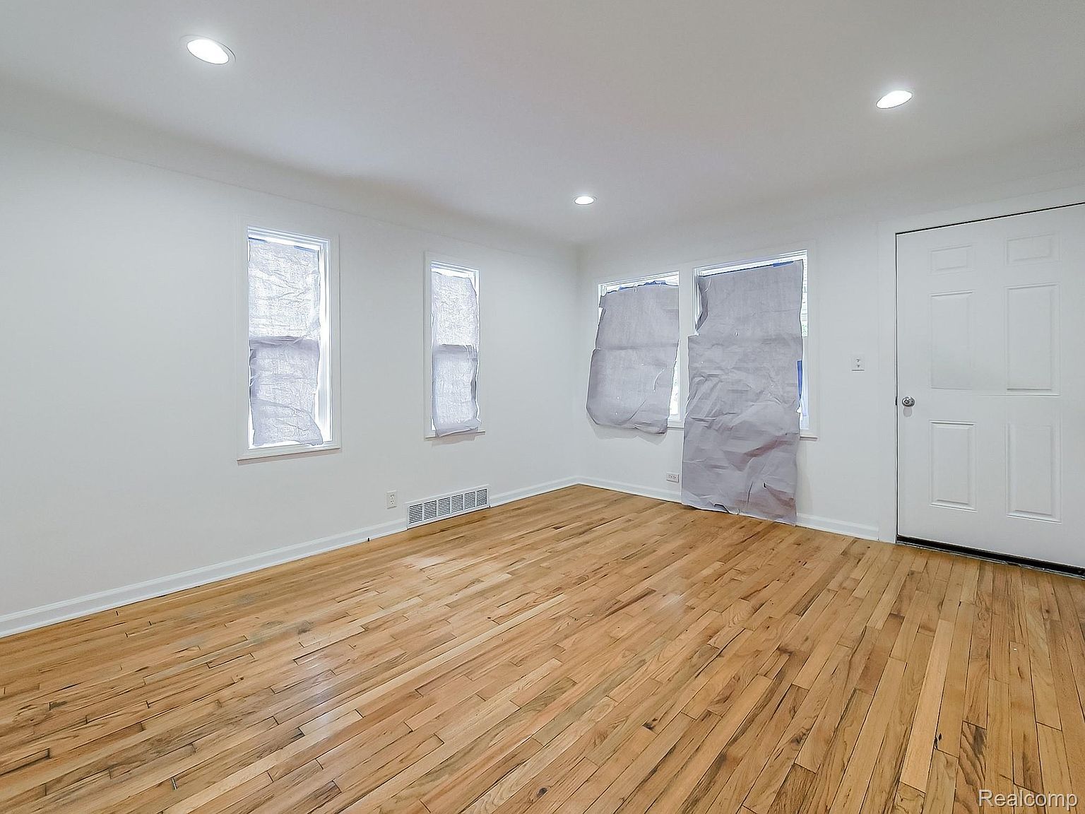 17690 Hoover St Detroit, MI 48205 - Thumbnail 5