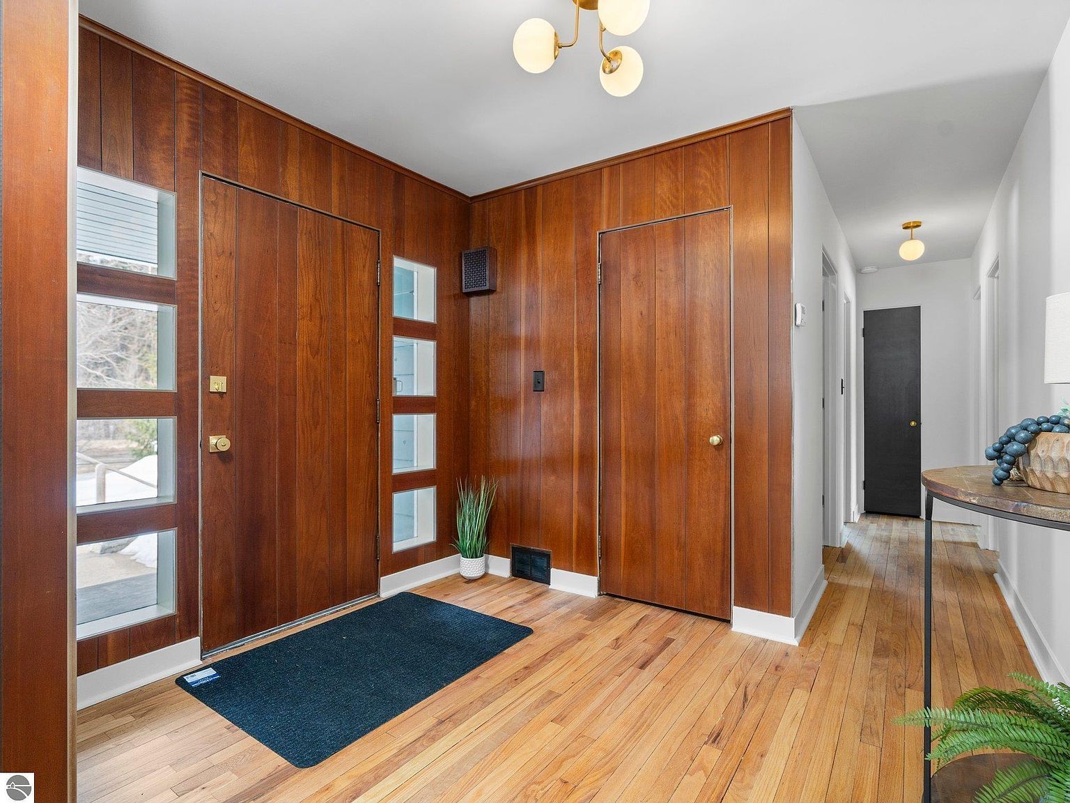 1330 N Orchard Dr Traverse City, MI 49686 - Thumbnail 5