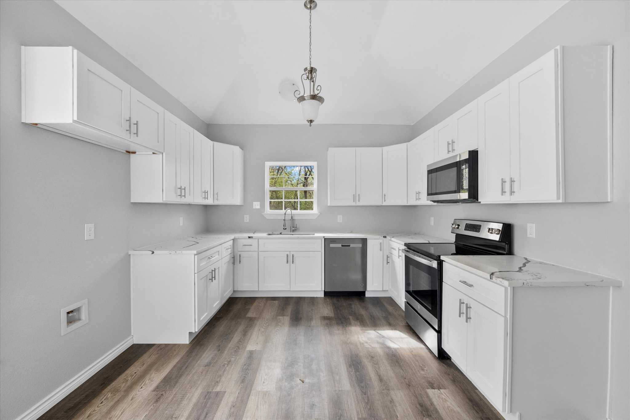 115 West 17th Avenue, Corsicana, Texas 75110, USA, TX - Thumbnail 4