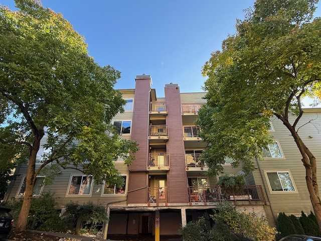 8745 Greenwood Avenue North #311, Seattle, WA, USA, 98103 - Thumbnail 3