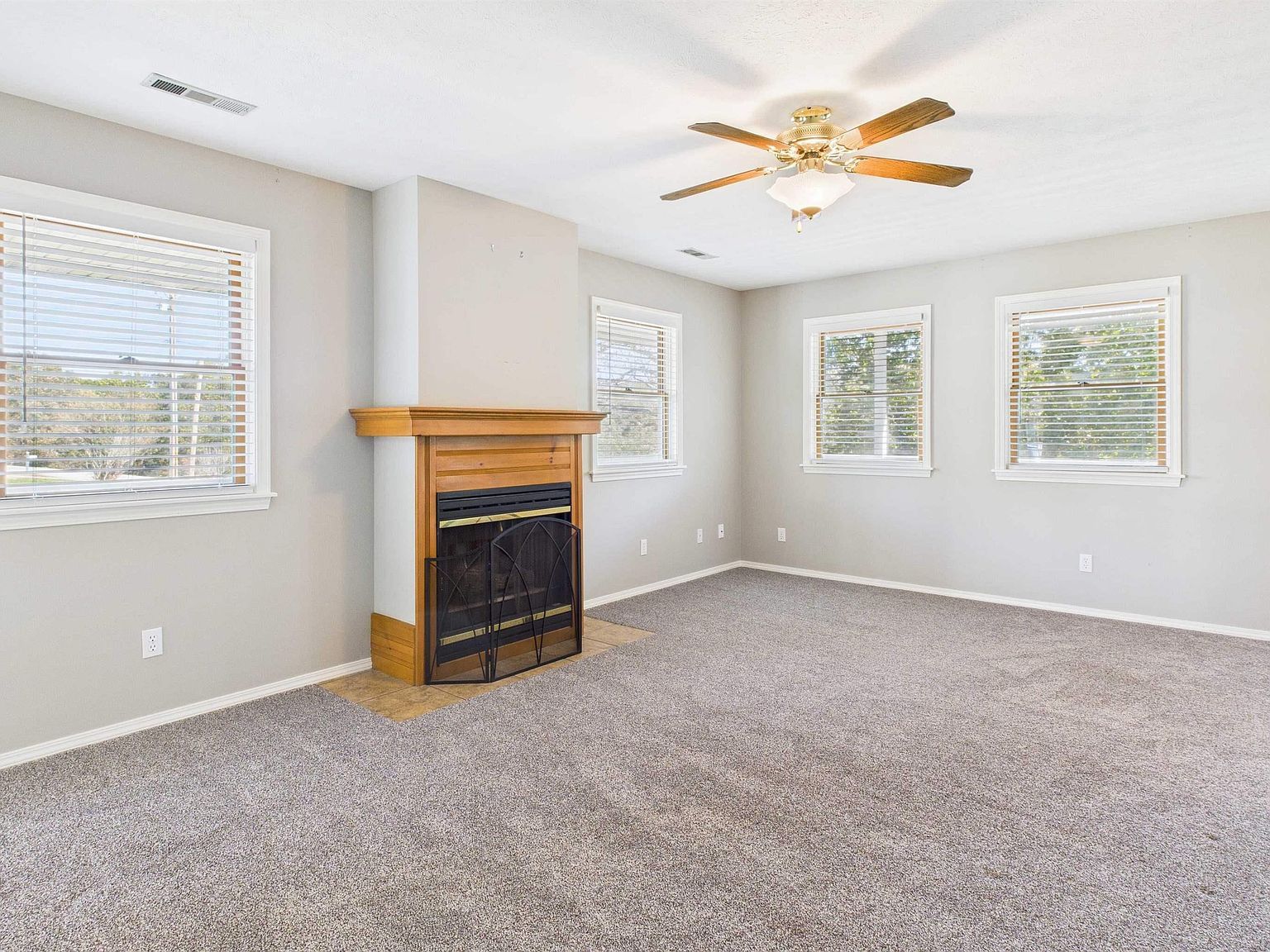 29 Round Up Ln Mountain Home, AR 72653 - Thumbnail 5