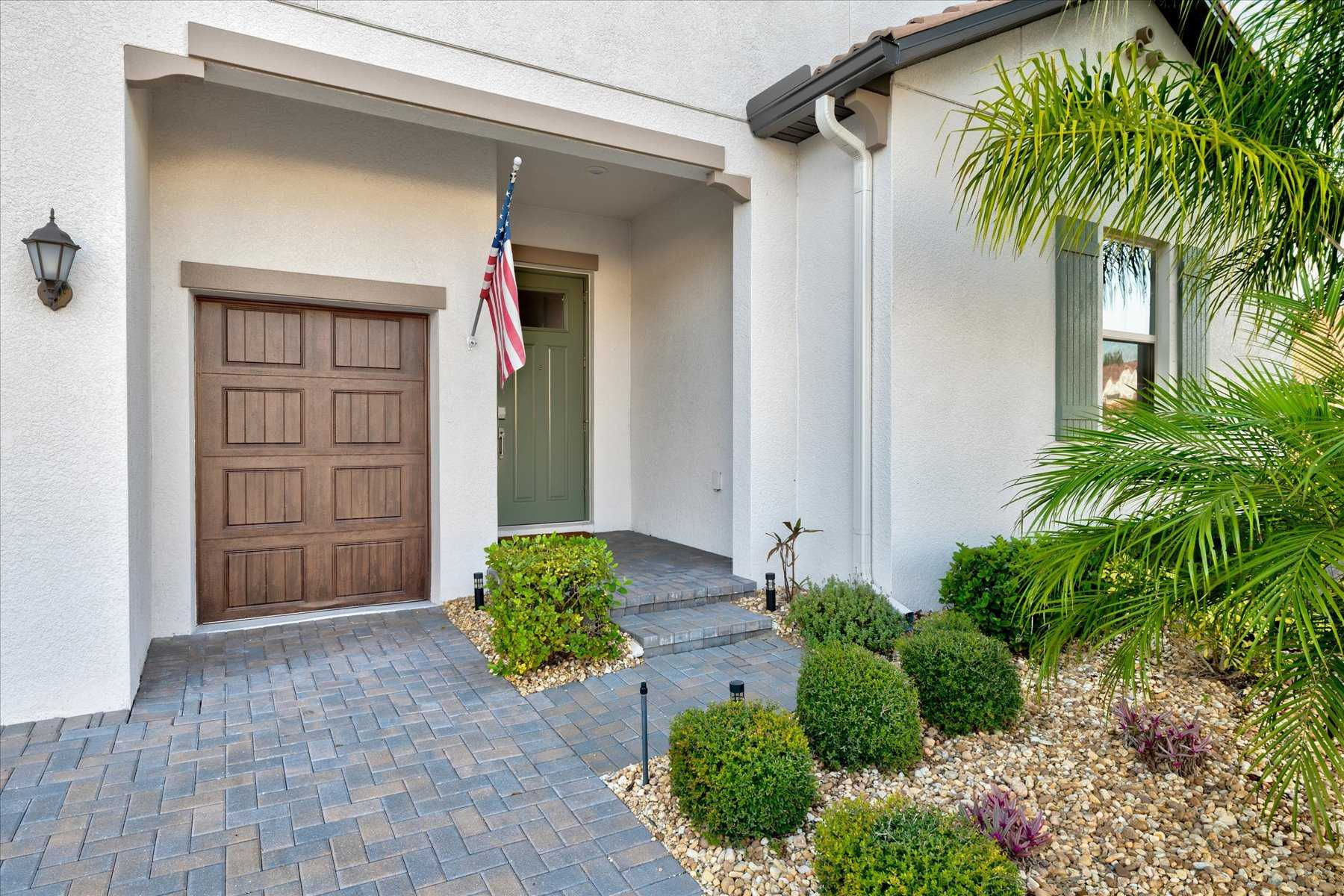 16923 Scuba Crest Street, Wimauma, FL, USA, 33598 - Thumbnail 5