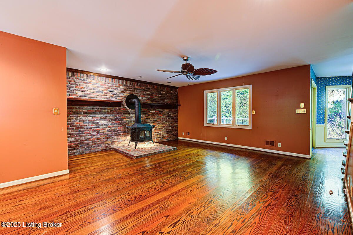 9020 Woodlily Trl Louisville, KY 40229 - Thumbnail 5