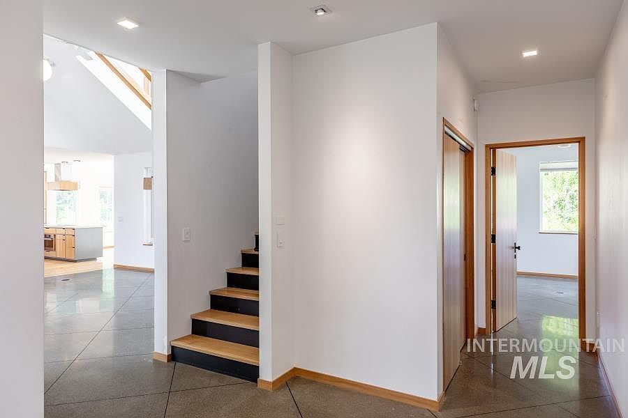 1755 Genesee Troy Rd Moscow, ID 83843 - Thumbnail 5