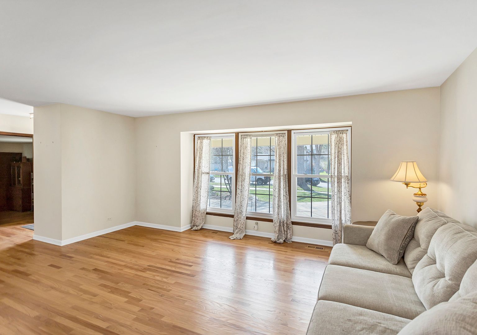 915 N Saratoga Dr Palatine, IL 60074 - Thumbnail 5