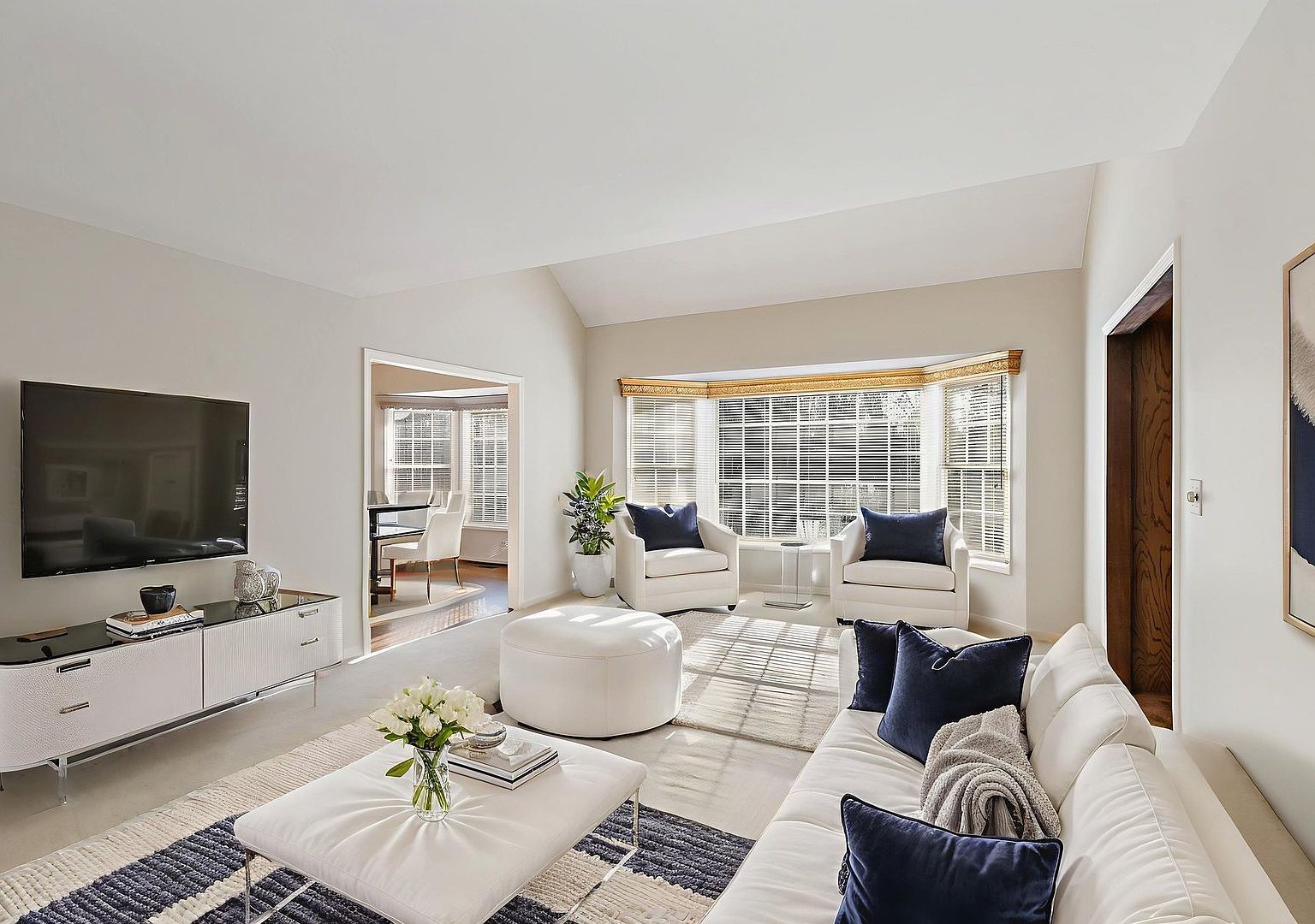 43 Ravenscraig Ln Inverness, IL 60067 - Thumbnail 5