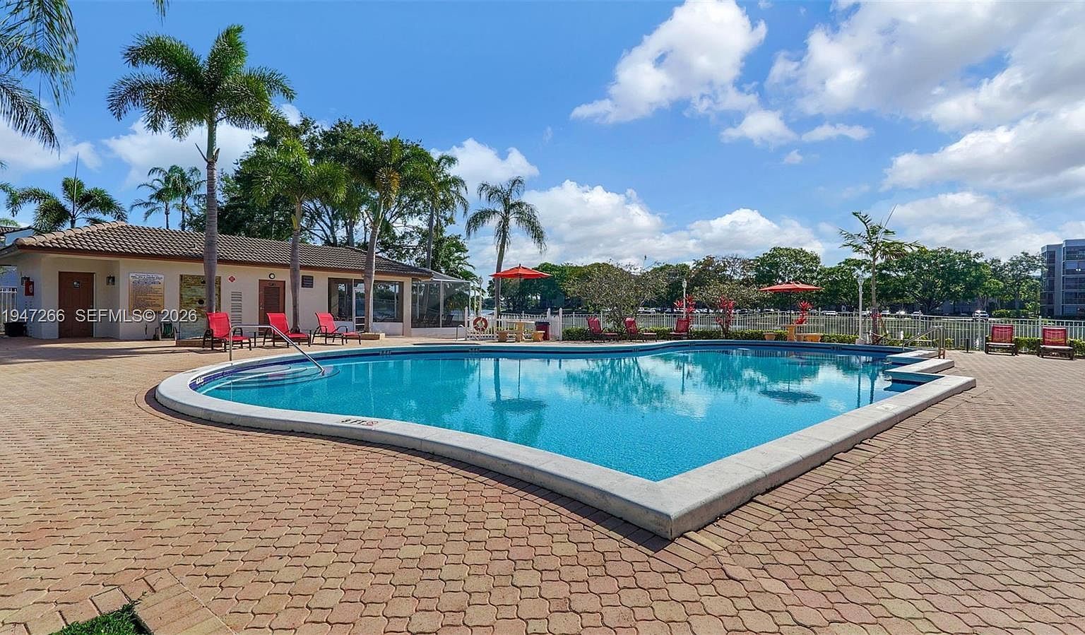 12017 NW 13th St Pembroke Pines, FL 33026 - Thumbnail 5