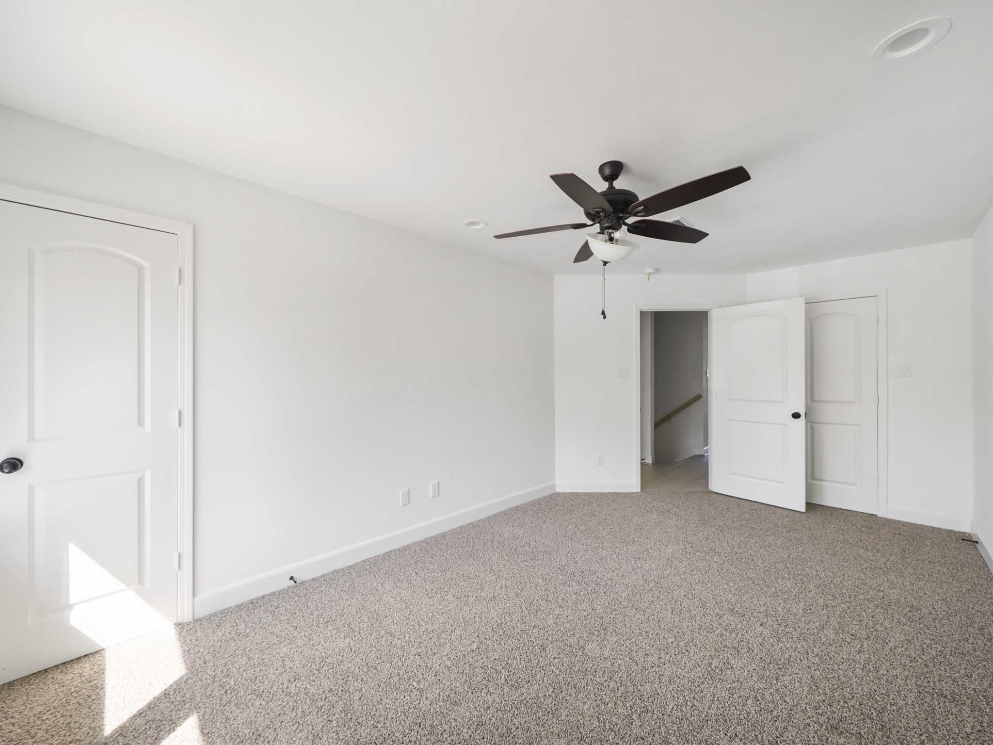 1530 Esther Drive, Houston, TX, USA, 77088 - Thumbnail 5