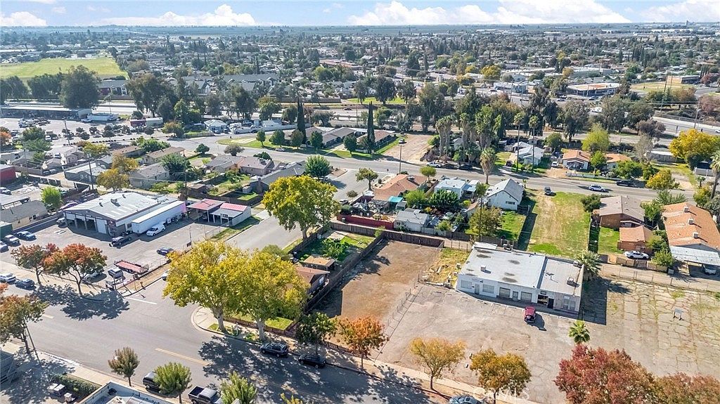 724 S Gateway Dr LOT 13 Madera, CA 93637 - Thumbnail 5