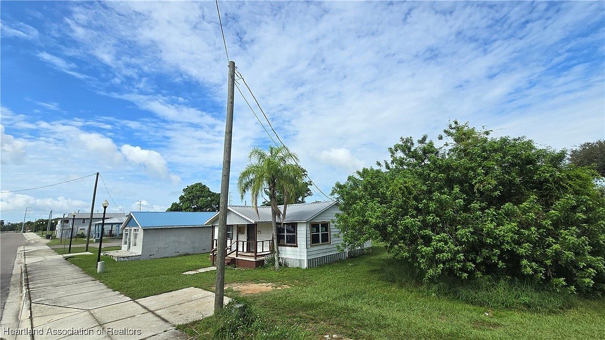 904 S Delaney Ave Avon Park, FL 33825 - Thumbnail 5