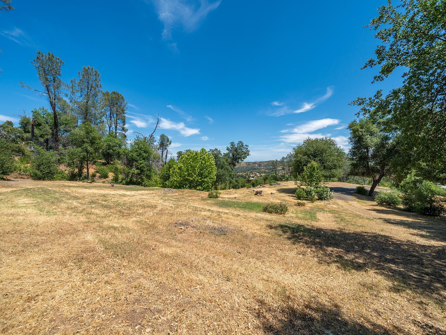 15809 Old Stage Coach Rd Redding, CA 96001 - Thumbnail 5