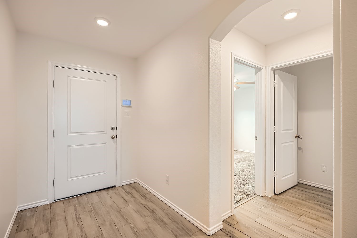 1001 Alton Dr Aubrey, TX 76227 - Thumbnail 5