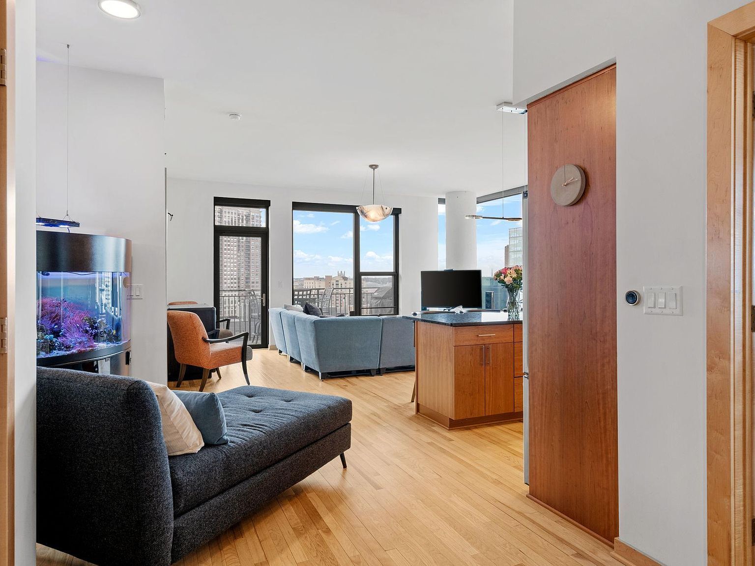 740 Portland Ave #1207 Minneapolis, MN 55415 - Thumbnail 5