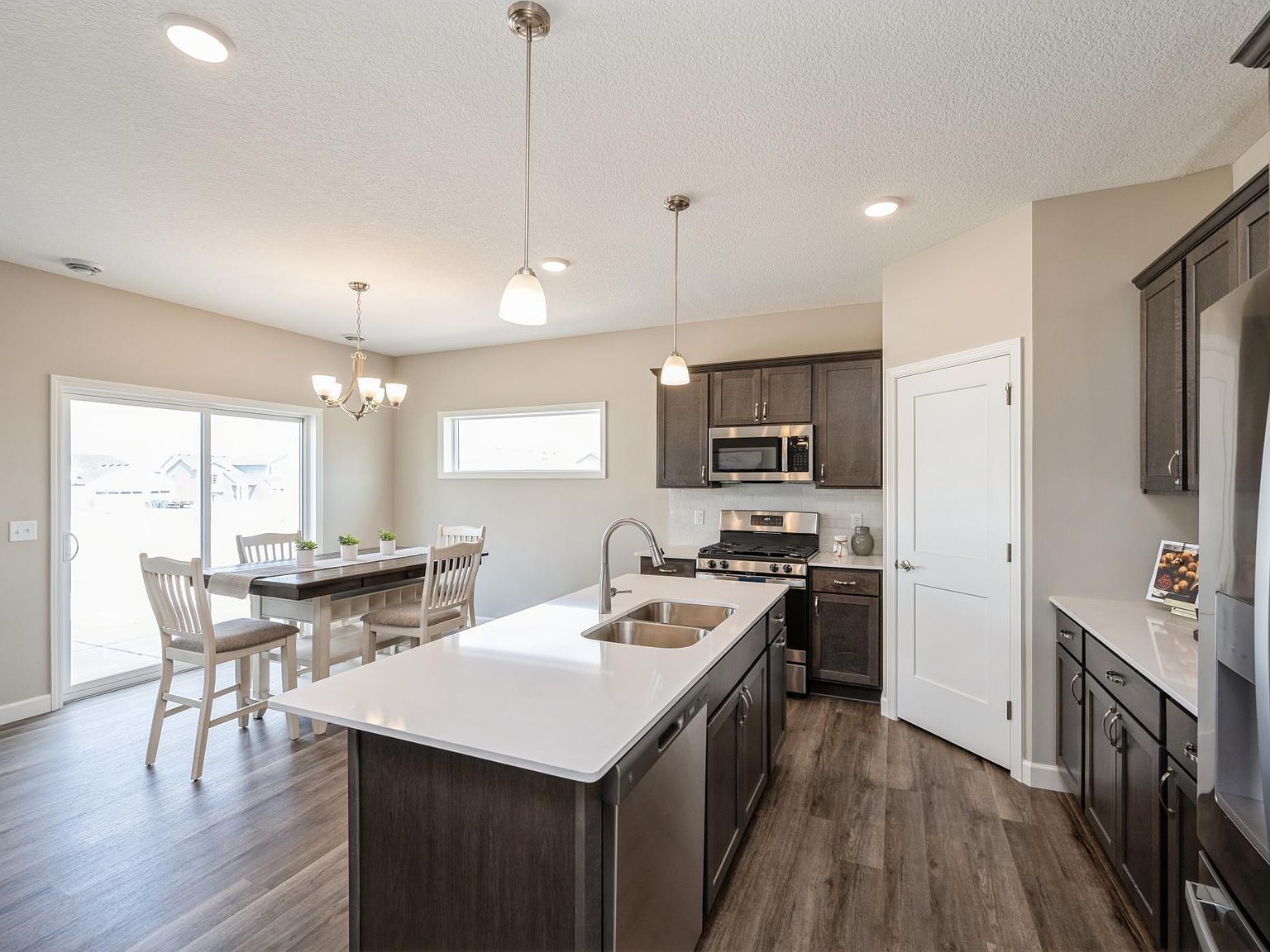 336 Emmy Ln Hanover, MN 55341 - Thumbnail 5