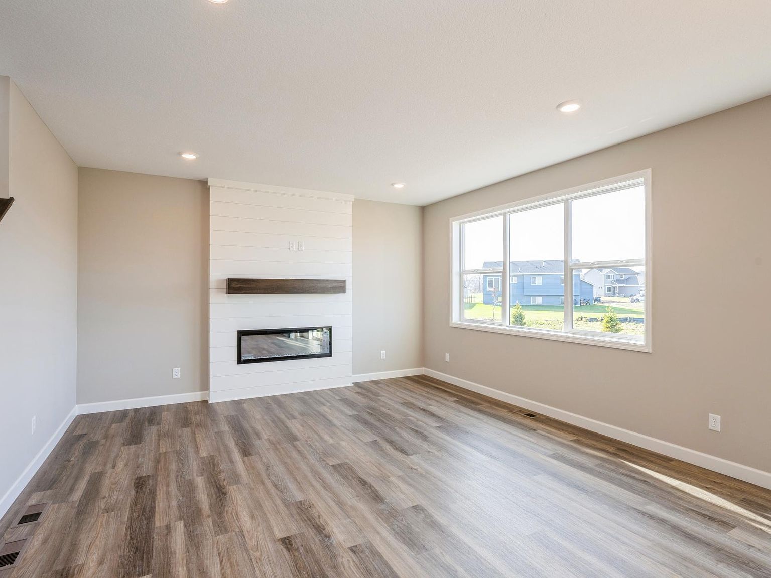 2627 Arbor Dr Buffalo, MN 55313 - Thumbnail 5