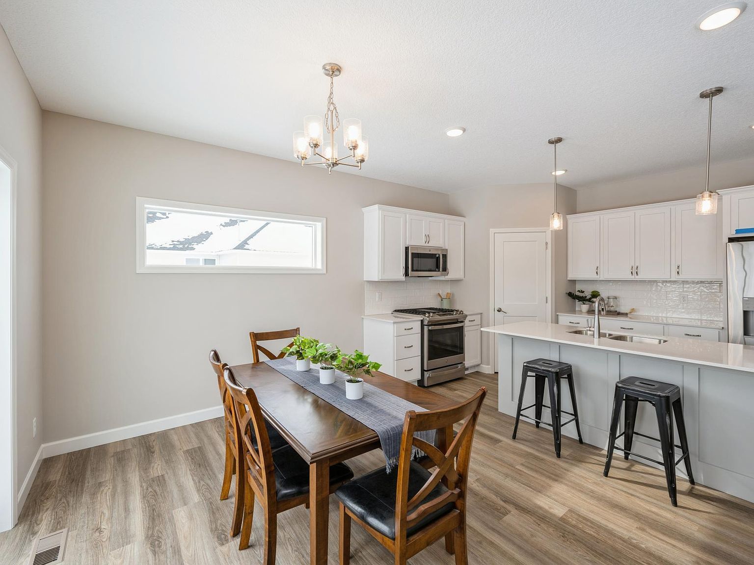 1423 Woods Rd NE Isanti, MN 55040 - Thumbnail 5