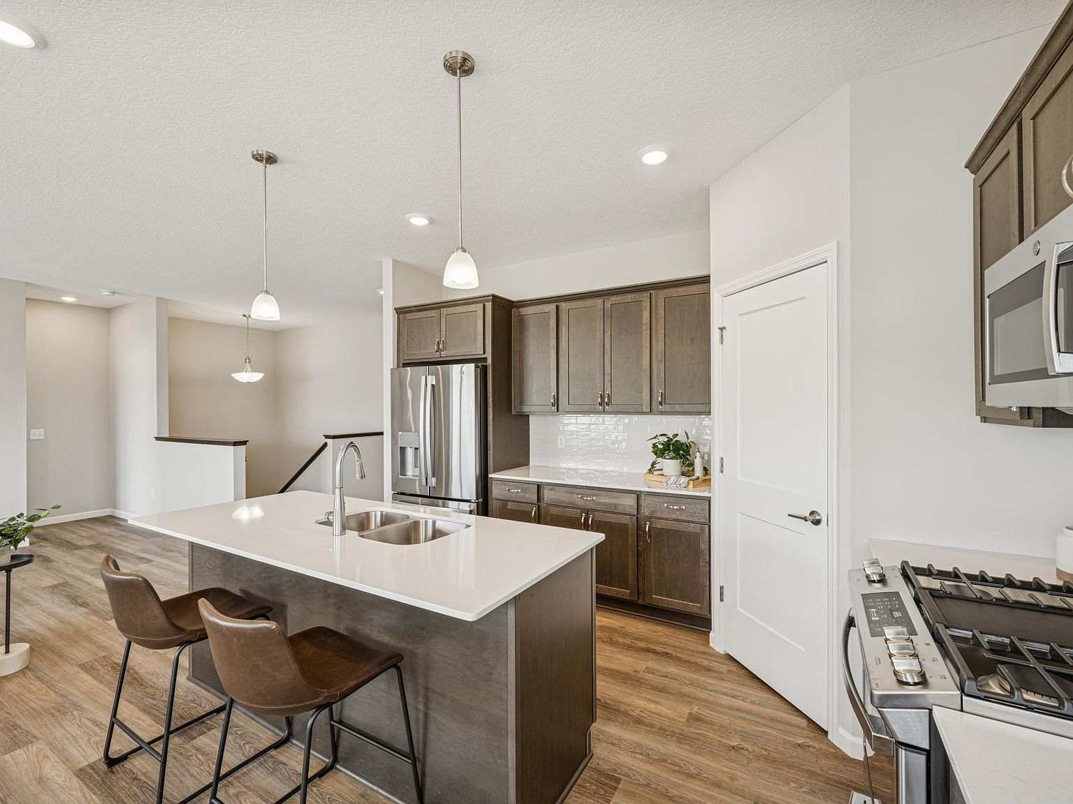 7800 Bridgewater Ct Rockford, MN 55373 - Thumbnail 5