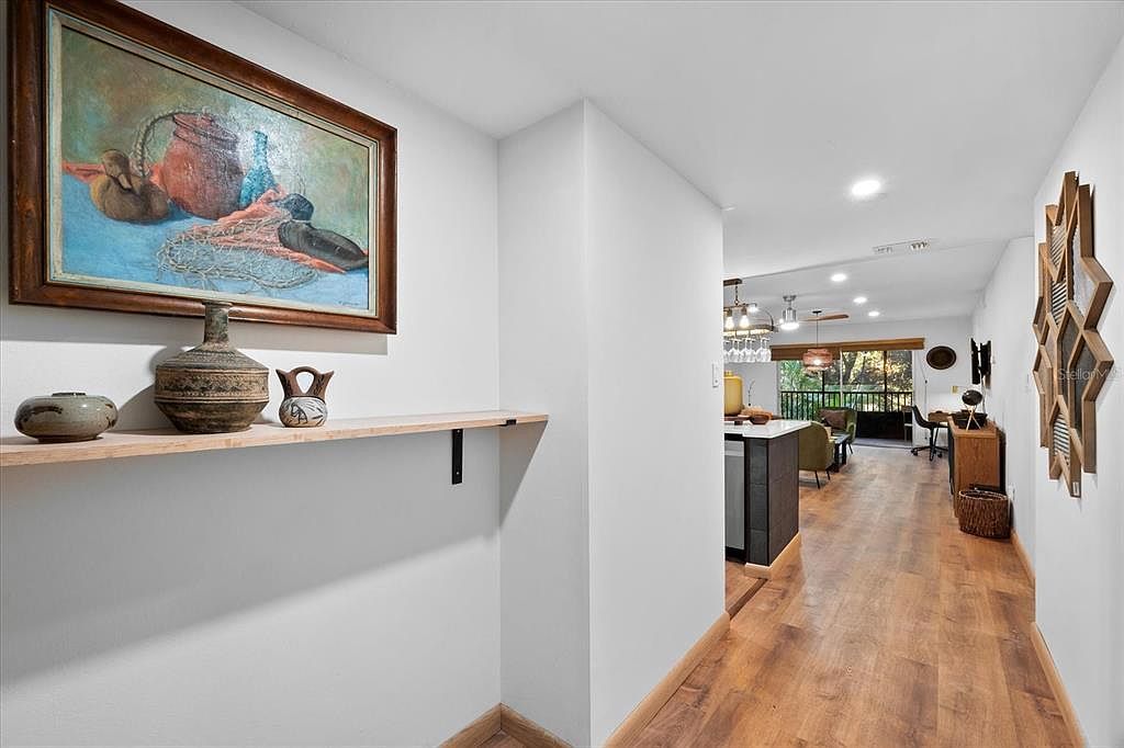 3700 S Osprey Ave APT 214 Sarasota, FL 34239 - Thumbnail 5